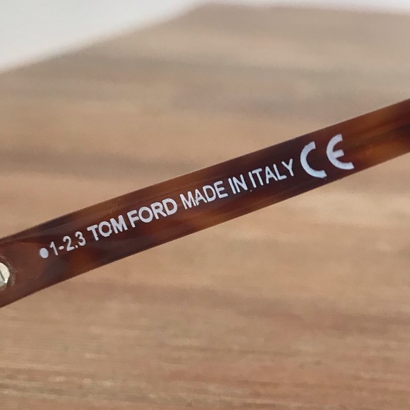 Tom Ford Reading Glasses - Picture 5 of 6